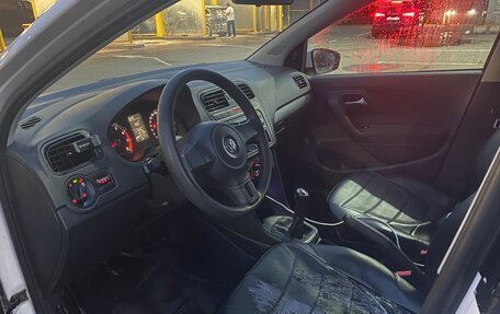 Volkswagen Polo VI (EU Market), 2011 год, 435 000 рублей, 8 фотография