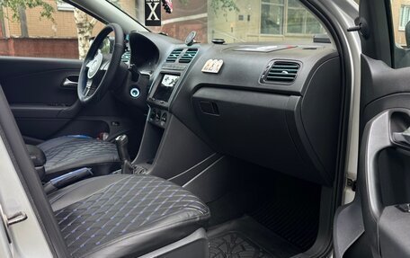 Volkswagen Polo VI (EU Market), 2012 год, 595 000 рублей, 9 фотография