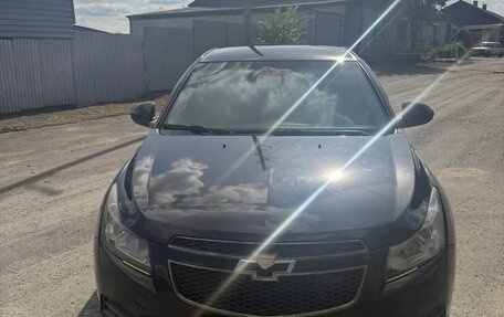 Chevrolet Cruze II, 2012 год, 799 000 рублей, 3 фотография