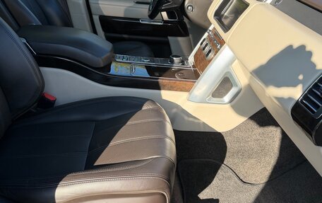 Land Rover Range Rover IV рестайлинг, 2017 год, 4 100 000 рублей, 10 фотография