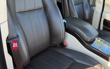 Land Rover Range Rover IV рестайлинг, 2017 год, 4 100 000 рублей, 9 фотография