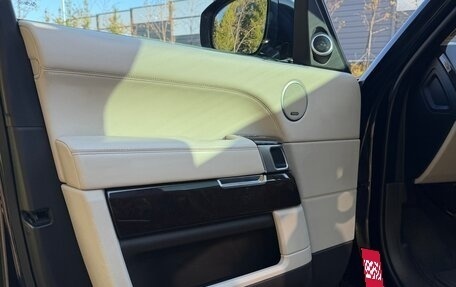Land Rover Range Rover IV рестайлинг, 2017 год, 4 100 000 рублей, 21 фотография