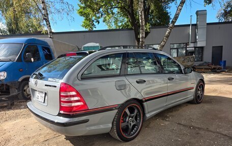 Mercedes-Benz C-Класс, 2002 год, 950 000 рублей, 3 фотография