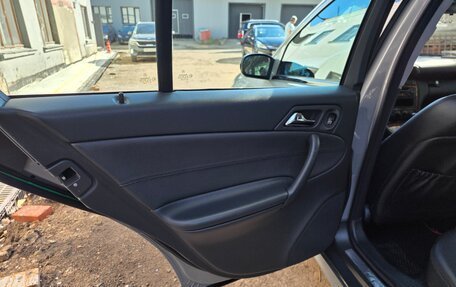 Mercedes-Benz C-Класс, 2002 год, 950 000 рублей, 8 фотография