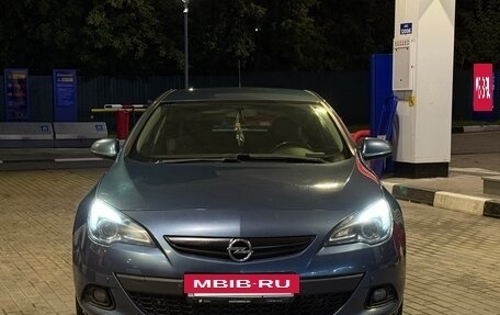 Opel Astra J, 2013 год, 790 000 рублей, 2 фотография