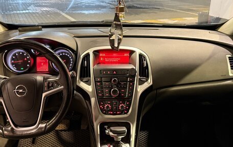 Opel Astra J, 2013 год, 790 000 рублей, 13 фотография