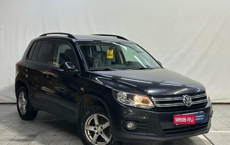 Volkswagen Tiguan I, 2011 год, 890 000 рублей, 2 фотография