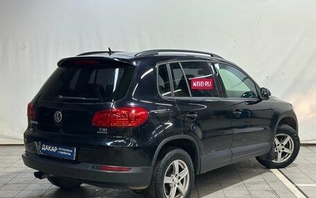 Volkswagen Tiguan I, 2011 год, 890 000 рублей, 3 фотография