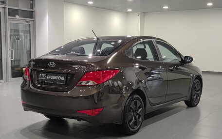 Hyundai Solaris II рестайлинг, 2015 год, 1 070 000 рублей, 9 фотография