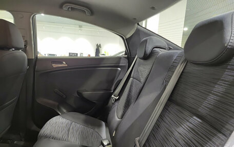 Hyundai Solaris II рестайлинг, 2015 год, 1 070 000 рублей, 16 фотография