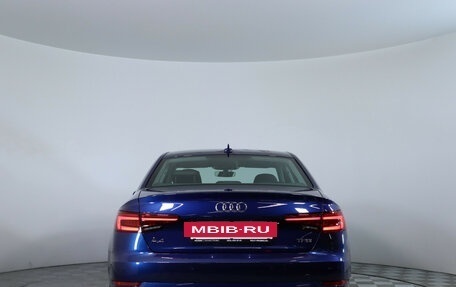 Audi A4, 2018 год, 2 290 000 рублей, 6 фотография