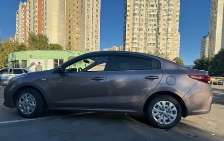 KIA Rio IV, 2019 год, 1 049 000 рублей, 11 фотография
