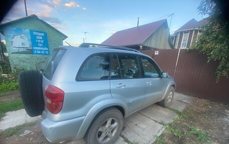 Toyota RAV4, 2000 год, 700 000 рублей, 3 фотография