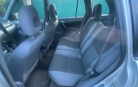 Toyota RAV4, 2000 год, 700 000 рублей, 4 фотография