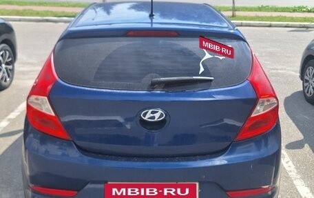 Hyundai Solaris II рестайлинг, 2015 год, 850 000 рублей, 3 фотография