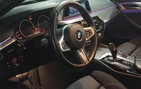 BMW 5 серия, 2019 год, 3 550 000 рублей, 7 фотография