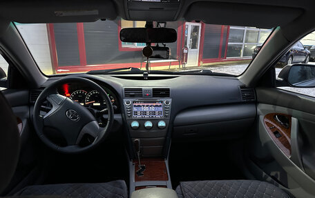 Toyota Camry, 2007 год, 1 150 000 рублей, 10 фотография