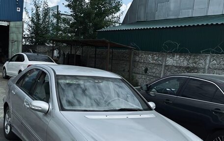 Mercedes-Benz C-Класс, 2004 год, 449 999 рублей, 5 фотография