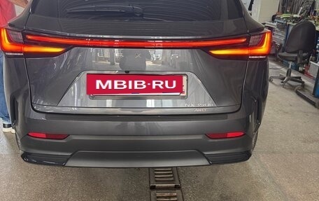 Lexus NX, 2022 год, 4 850 000 рублей, 2 фотография