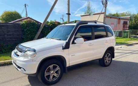Chevrolet Niva I рестайлинг, 2011 год, 420 000 рублей, 1 фотография