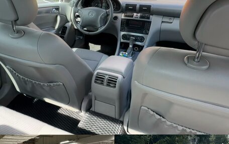 Mercedes-Benz C-Класс, 2004 год, 449 999 рублей, 8 фотография