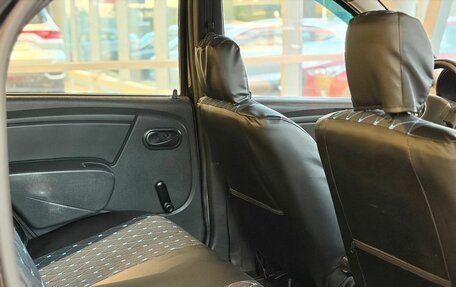 Renault Logan I, 2011 год, 385 000 рублей, 8 фотография