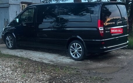 Mercedes-Benz Viano, 2012 год, 2 490 000 рублей, 4 фотография
