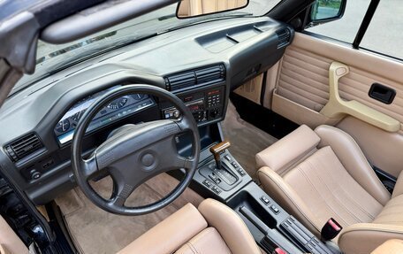 BMW 3 серия, 1992 год, 2 500 000 рублей, 18 фотография