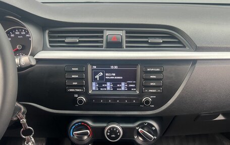 KIA Rio IV, 2018 год, 1 290 000 рублей, 15 фотография