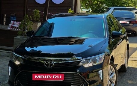Toyota Camry, 2015 год, 2 490 000 рублей, 2 фотография