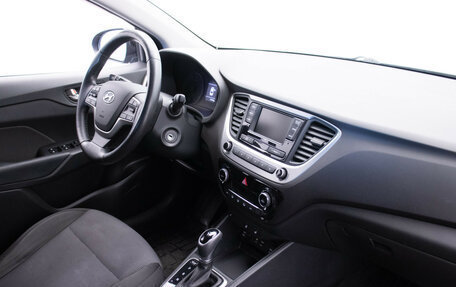 Hyundai Solaris II рестайлинг, 2017 год, 1 360 000 рублей, 10 фотография