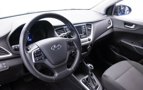 Hyundai Solaris II рестайлинг, 2017 год, 1 360 000 рублей, 9 фотография