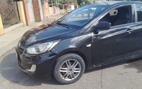 Hyundai Solaris II рестайлинг, 2011 год, 450 000 рублей, 7 фотография