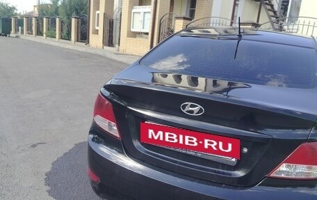 Hyundai Solaris II рестайлинг, 2011 год, 450 000 рублей, 4 фотография
