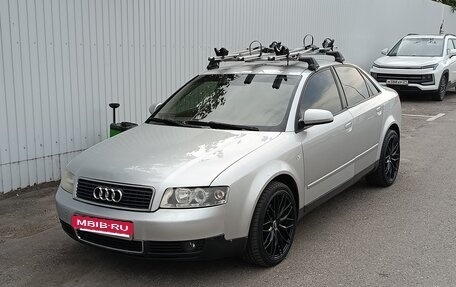 Audi A4, 2004 год, 455 000 рублей, 3 фотография