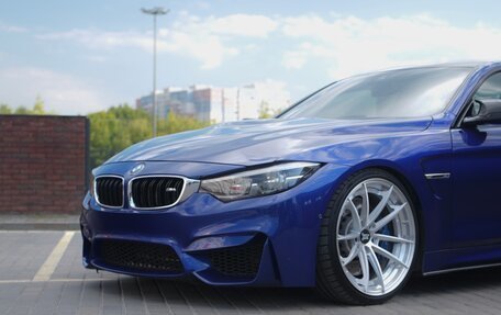 BMW M4, 2018 год, 4 299 000 рублей, 2 фотография