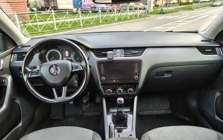 Skoda Octavia, 2017 год, 1 500 000 рублей, 15 фотография
