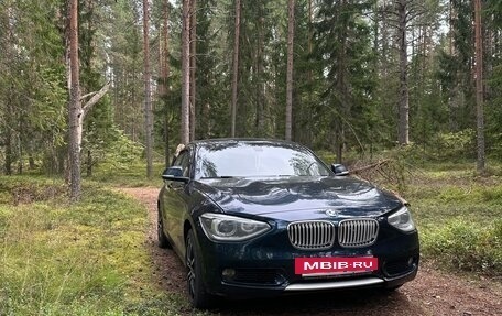 BMW 1 серия, 2013 год, 900 000 рублей, 6 фотография