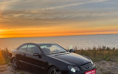 Mercedes-Benz CLK-Класс, 2004 год, 650 000 рублей, 3 фотография