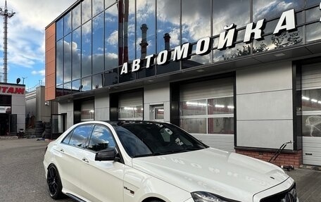 Mercedes-Benz E-Класс AMG, 2015 год, 2 650 000 рублей, 2 фотография