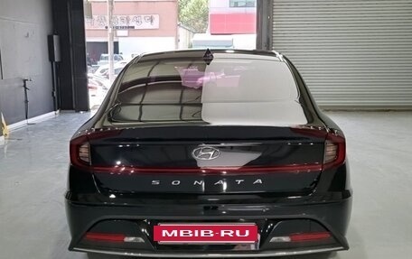 Hyundai Sonata VIII, 2022 год, 2 300 000 рублей, 4 фотография