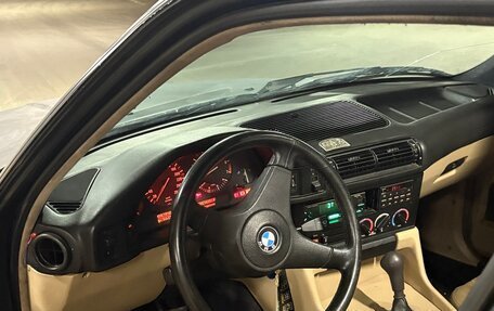 BMW 5 серия, 1990 год, 300 000 рублей, 12 фотография