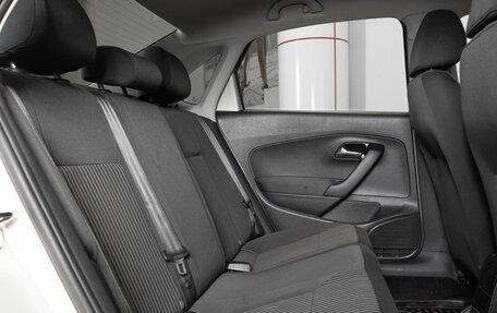Volkswagen Polo VI (EU Market), 2011 год, 800 000 рублей, 8 фотография