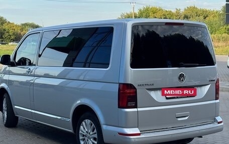 Volkswagen Multivan T6 рестайлинг, 2020 год, 5 990 000 рублей, 5 фотография