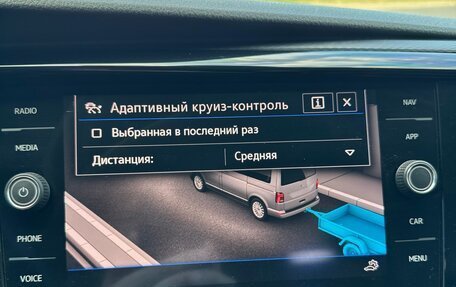 Volkswagen Multivan T6 рестайлинг, 2020 год, 5 990 000 рублей, 27 фотография