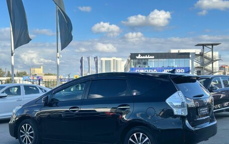 Toyota Prius Alpha I (ZVW40/41), 2014 год, 1 100 000 рублей, 7 фотография
