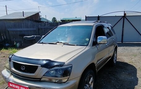 Lexus RX IV рестайлинг, 1999 год, 900 000 рублей, 1 фотография