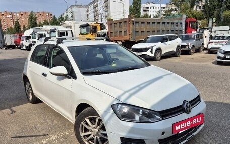 Volkswagen Golf VII, 2013 год, 800 000 рублей, 4 фотография