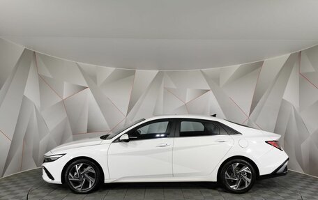 Hyundai Elantra, 2024 год, 1 995 000 рублей, 5 фотография