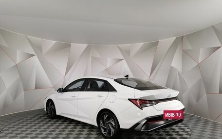 Hyundai Elantra, 2024 год, 1 995 000 рублей, 4 фотография